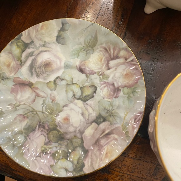 Royal Patrician White Roses Teacup and Saucer Set. Fine Bone China. Vintage. - Picture 4 of 4